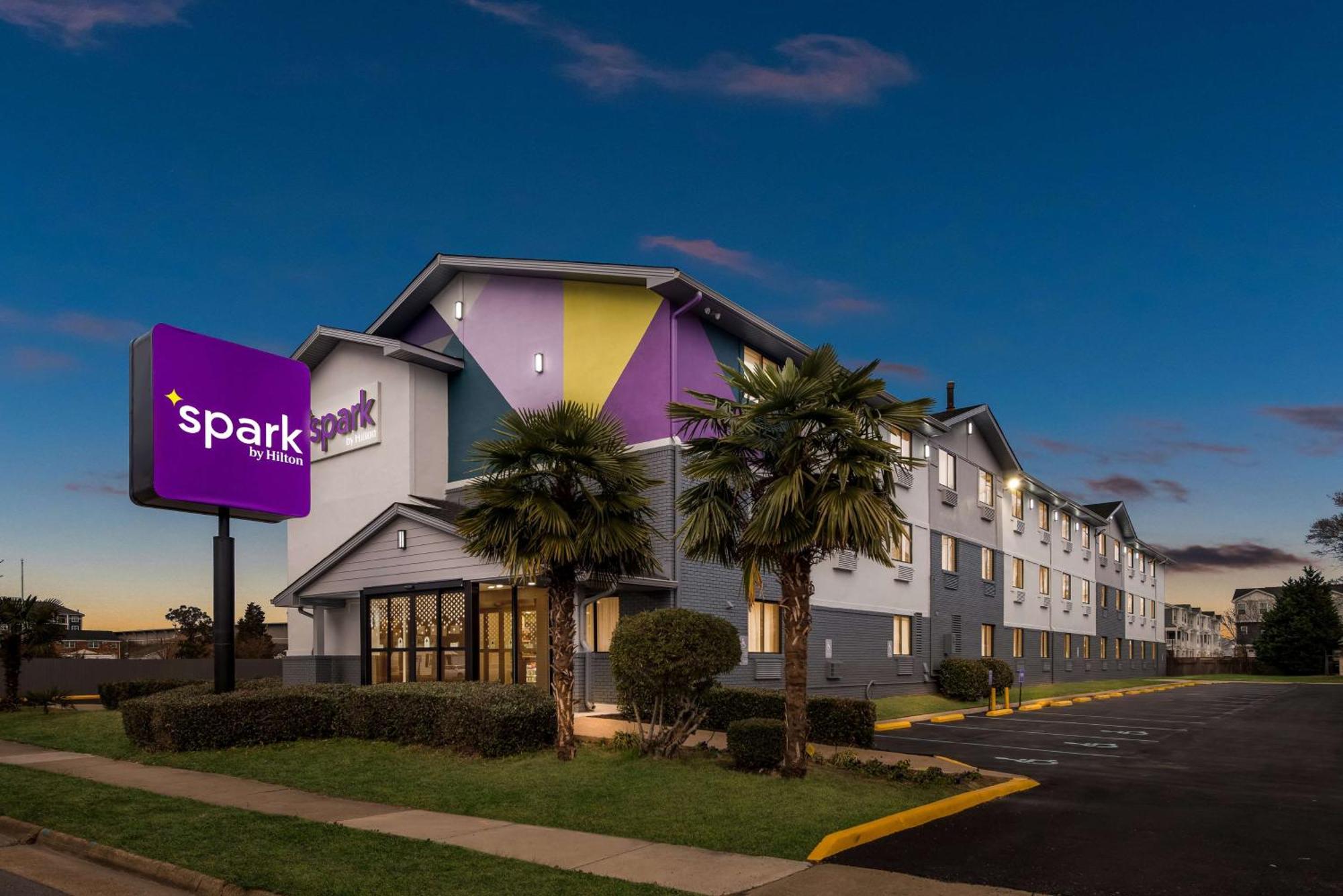 Spark By Hilton Norfolk Kültér fotó