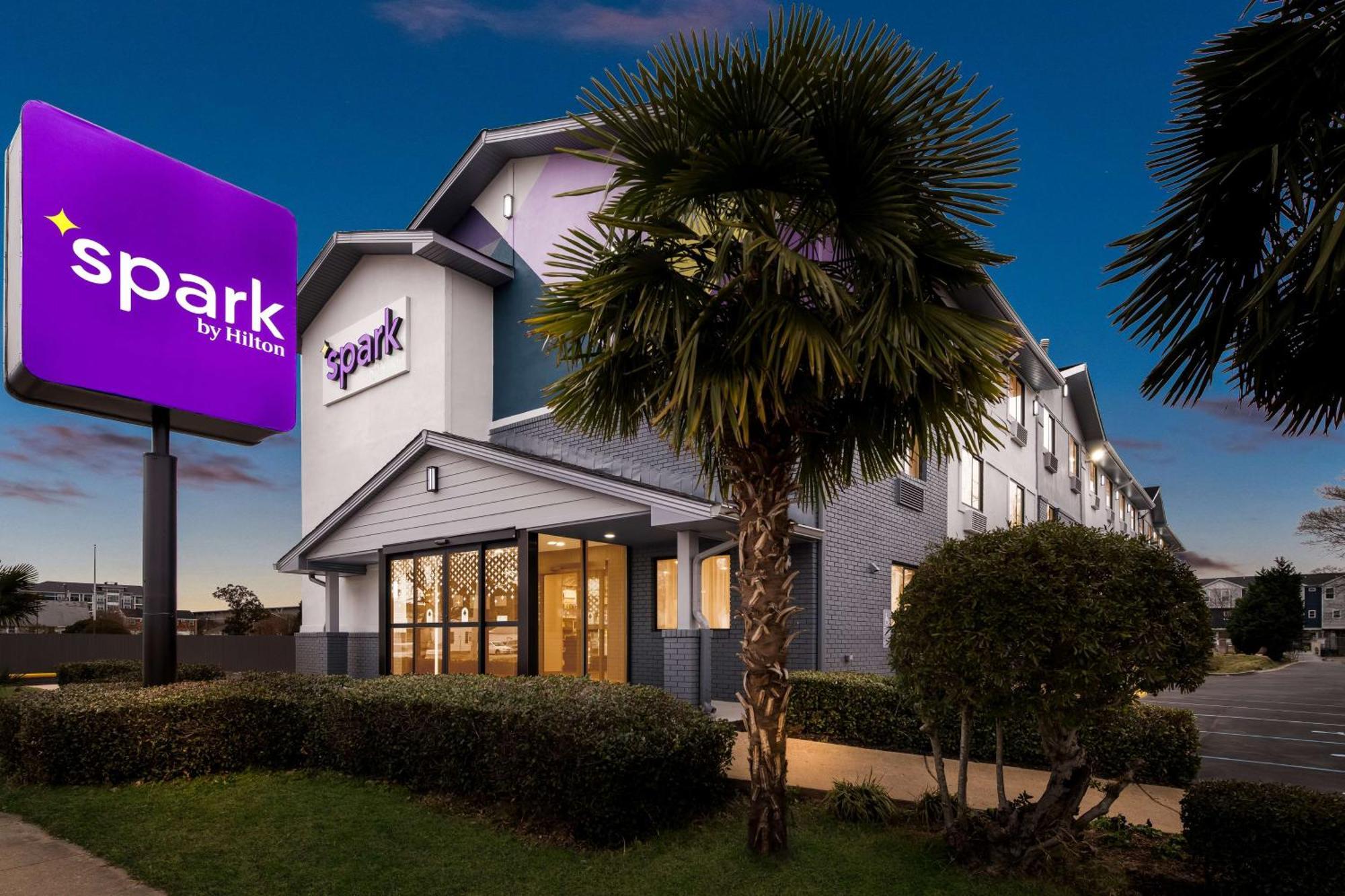 Spark By Hilton Norfolk Kültér fotó